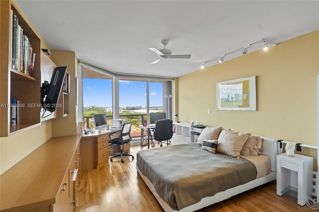 3598 Yacht Club Drive 1003, Aventura, FL 33180