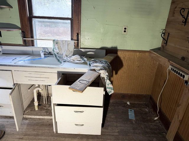 23011 Gordon Lake Road, Glidden, WI 54527