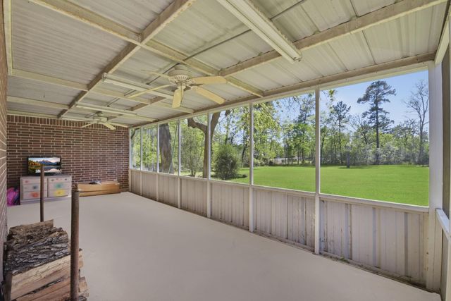 33403 Doe Drive, Magnolia, TX 77355