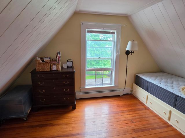 27 Linden Street, Exeter, NH 03833
