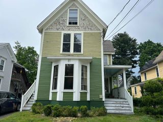 27 Linden Street, Exeter, NH 03833