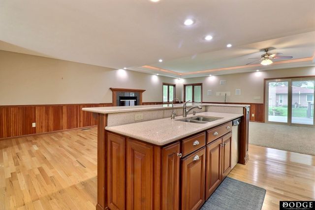 2115 E 16th Street, Fremont, NE 68025