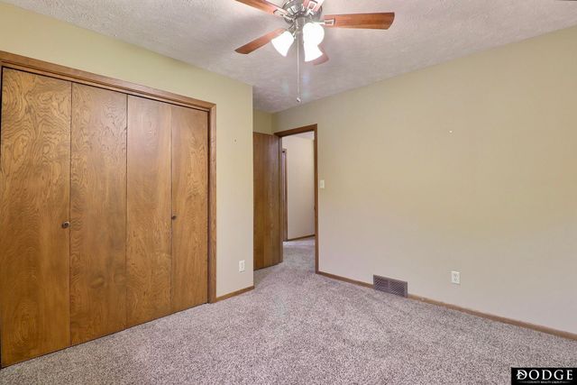 2115 E 16th Street, Fremont, NE 68025