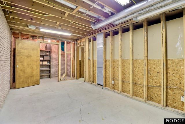 2115 E 16th Street, Fremont, NE 68025