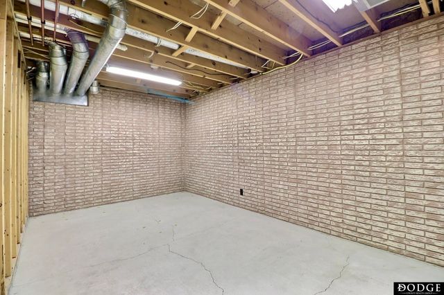 2115 E 16th Street, Fremont, NE 68025