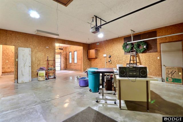 2115 E 16th Street, Fremont, NE 68025