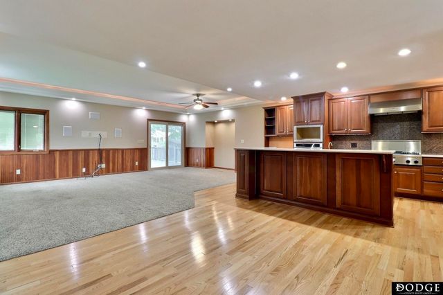 2115 E 16th Street, Fremont, NE 68025