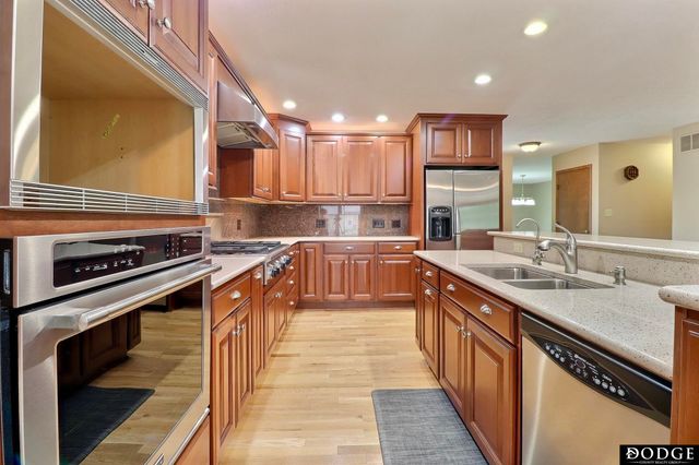 2115 E 16th Street, Fremont, NE 68025