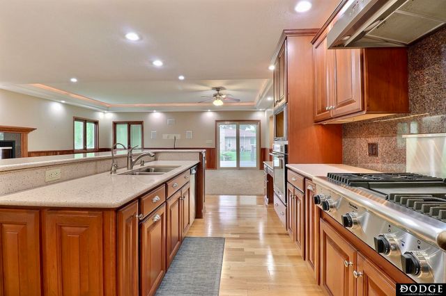 2115 E 16th Street, Fremont, NE 68025