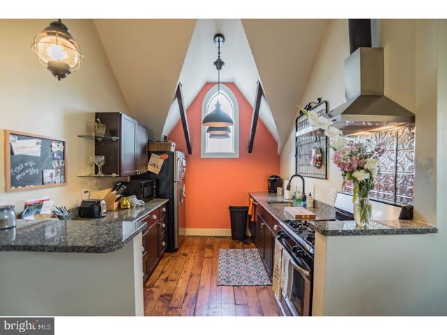 121 MEREDITH ST, Kennett Square, PA 19348