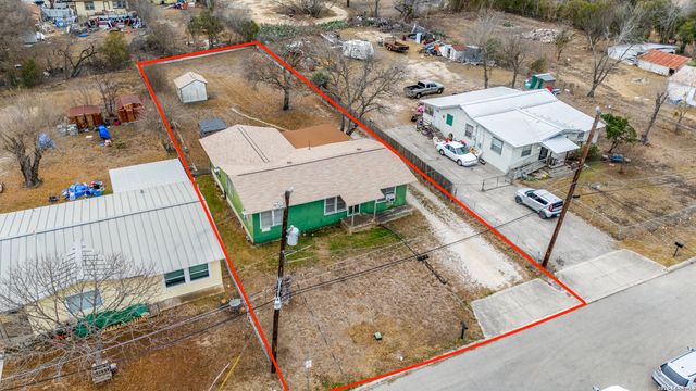 111 Kirby Heights, Kirby, TX 78219