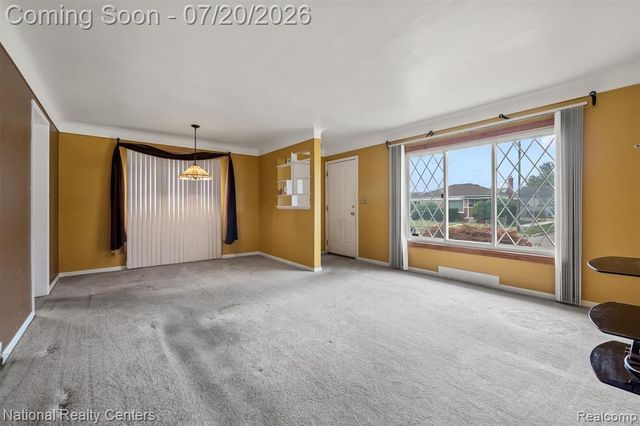 19801 Alger Street, Saint Clair Shores, MI 48080