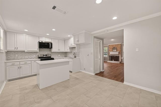 7502 Pouter Drive, Houston, TX 77083