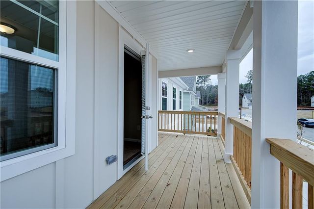 239 Arnewood Circle, Mcdonough, GA 30253