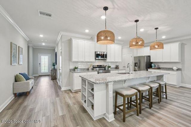 5125 Madras Avenue NW, Palm Bay, FL 32907