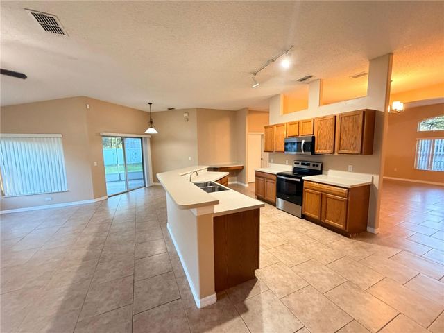 1 WESTMAR PLACE, Palm Coast, FL 32164