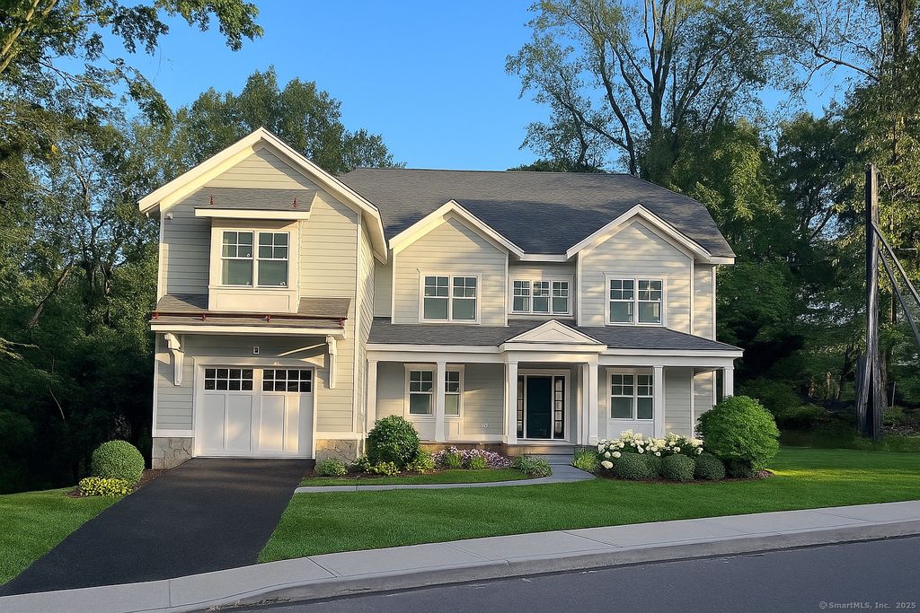 130 West Avenue, Darien, CT 06820