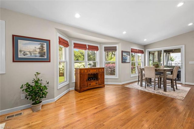 1620 Bay Breeze DR, Virginia Beach, VA 23454