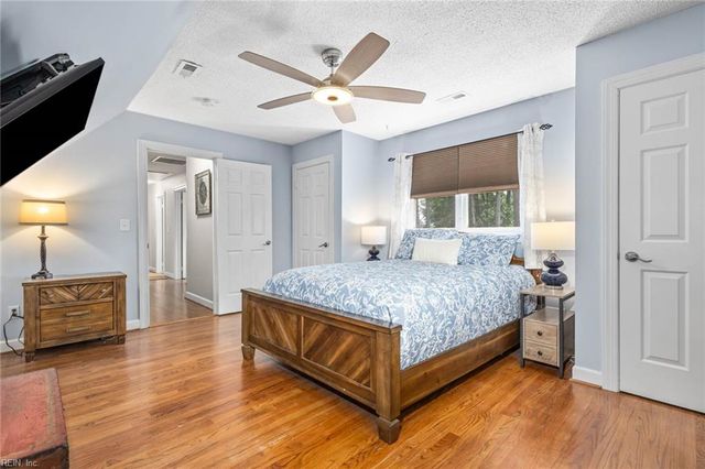 1620 Bay Breeze DR, Virginia Beach, VA 23454