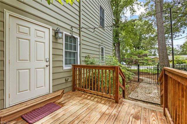 1620 Bay Breeze DR, Virginia Beach, VA 23454