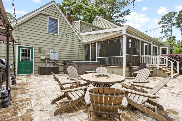 1620 Bay Breeze DR, Virginia Beach, VA 23454