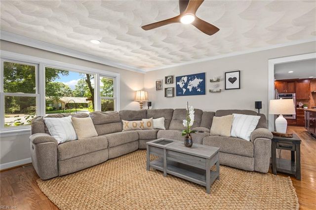 1620 Bay Breeze DR, Virginia Beach, VA 23454