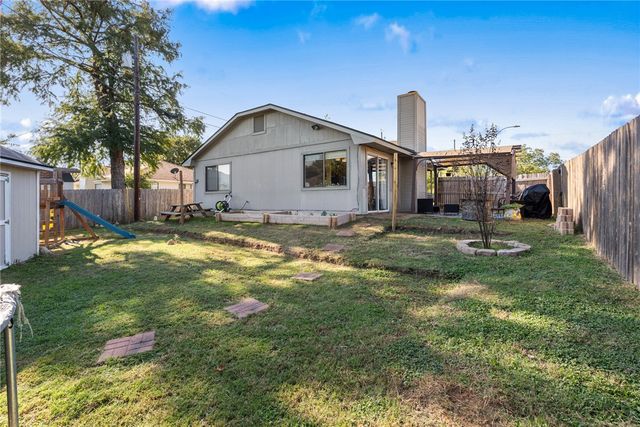 3113 Larkspur Circle, College Station, TX 77845