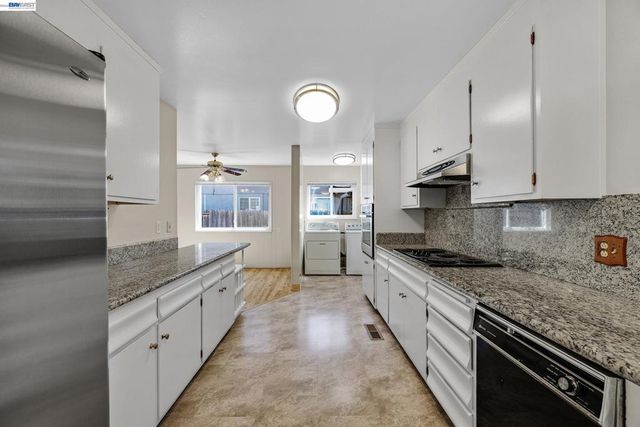 1289 Kimberly Dr, San Jose, CA 95118