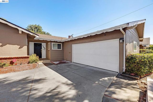 1289 Kimberly Dr, San Jose, CA 95118