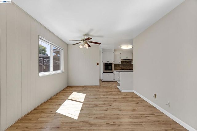 1289 Kimberly Dr, San Jose, CA 95118