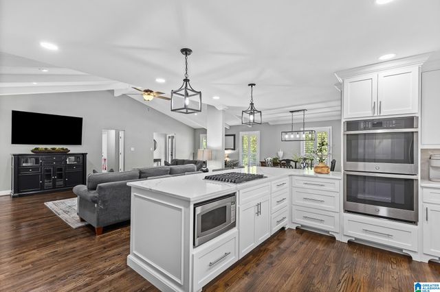 1417 ROUND HILL ROAD, Vestavia Hills, AL 35216
