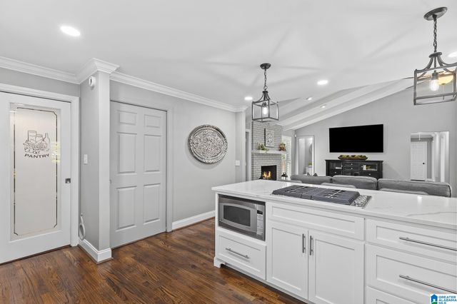 1417 ROUND HILL ROAD, Vestavia Hills, AL 35216
