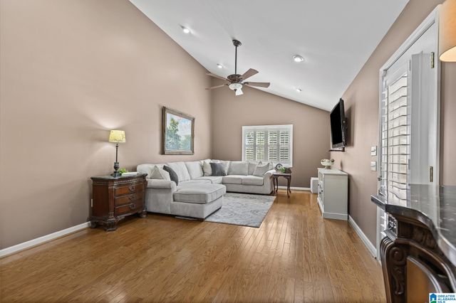 1417 ROUND HILL ROAD, Vestavia Hills, AL 35216