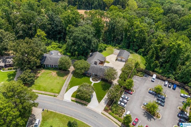 1417 ROUND HILL ROAD, Vestavia Hills, AL 35216