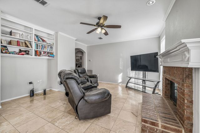 5452 Navajo Bridge Trail, Fort Worth, TX 76137