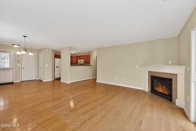 32 Annabelle Place, Rotterdam, NY 12306