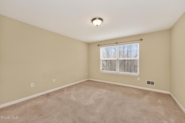 32 Annabelle Place, Rotterdam, NY 12306