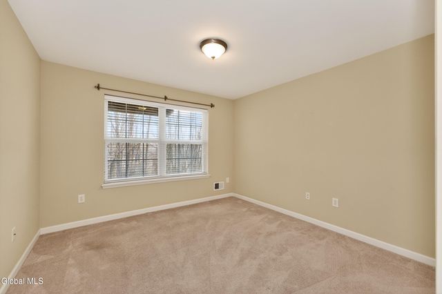 32 Annabelle Place, Rotterdam, NY 12306