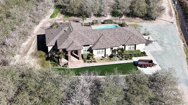 11152 Carrolton Rd, Escalon, CA 95320