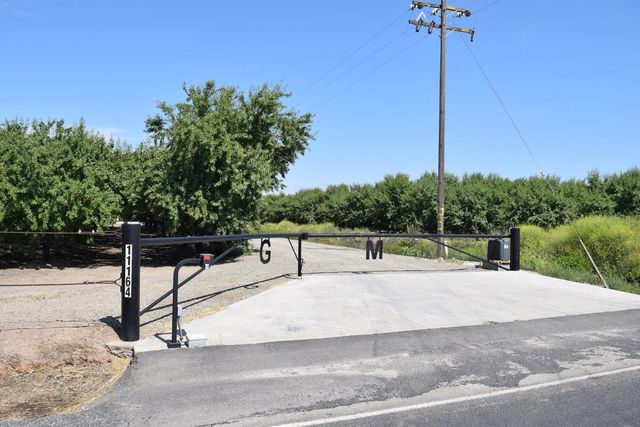 11152 Carrolton Rd, Escalon, CA 95320