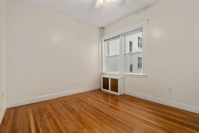 1109 Boylston St 4, Boston, MA 02215