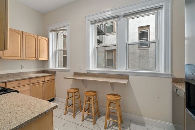 1109 Boylston St 4, Boston, MA 02215