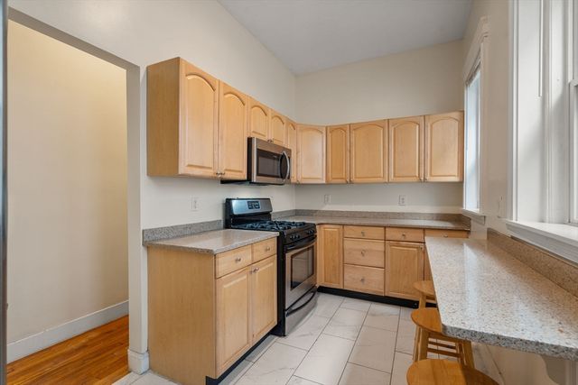 1109 Boylston St 4, Boston, MA 02215