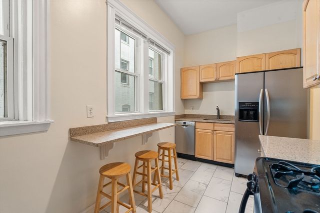 1109 Boylston St 4, Boston, MA 02215