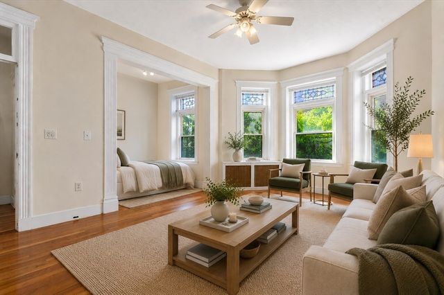 1109 Boylston St 4, Boston, MA 02215