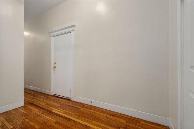 1109 Boylston St 4, Boston, MA 02215