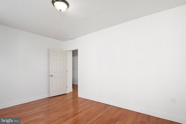 31 E 23RD ST, Wilmington, DE 19802