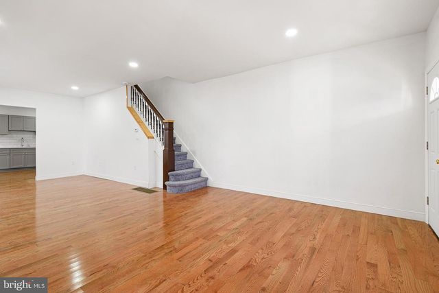 31 E 23RD ST, Wilmington, DE 19802