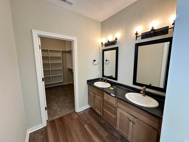 1388 Tamalpais Drive, Fort Wayne, IN 46818