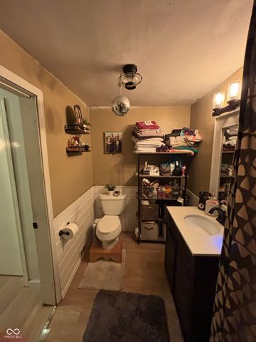 914 Elm Street, Shelbyville, IN 46176